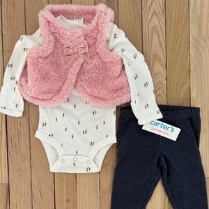 NWT 3month Carter’s 3 piece set